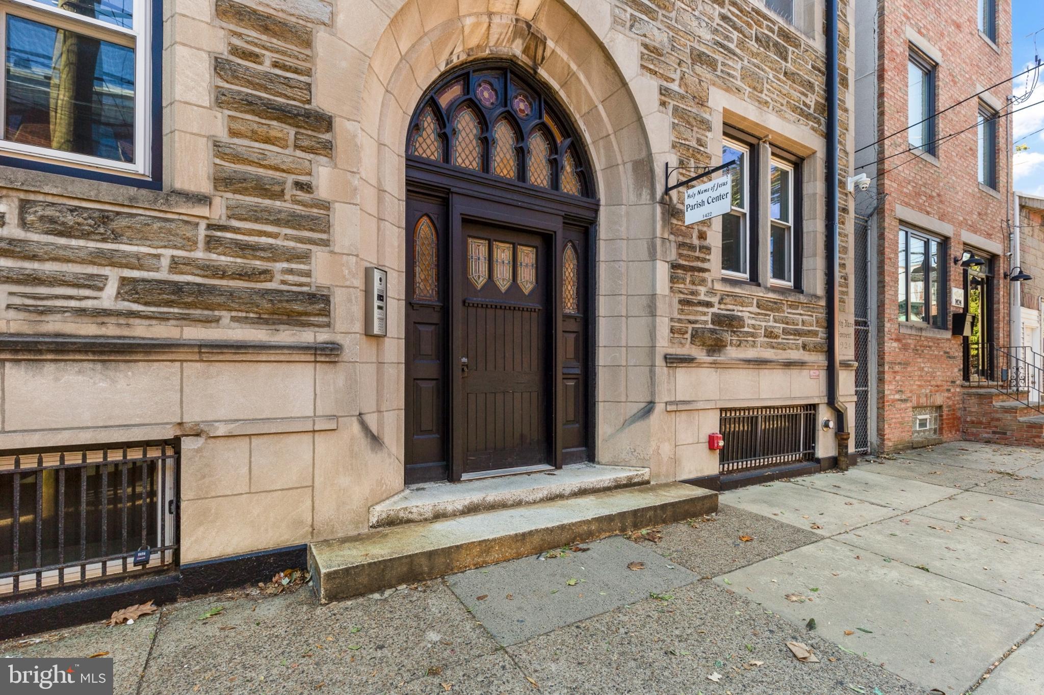 FISHTOWN - Residential Lease