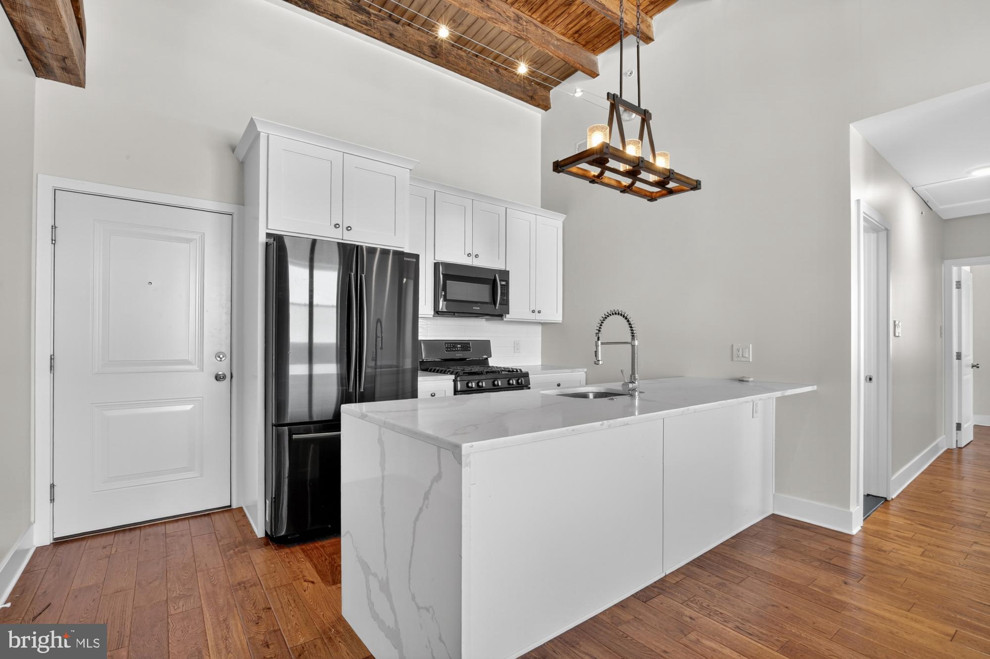 FISHTOWN - Residential Lease