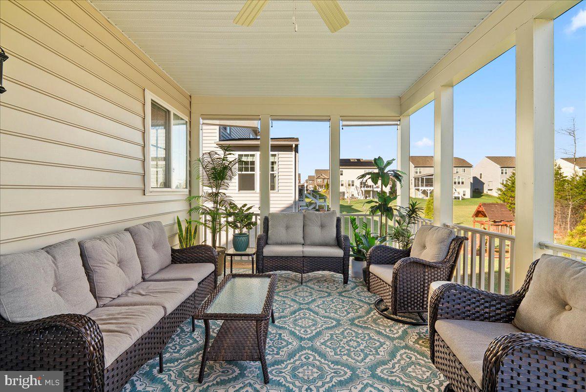 VILLAGES OF PIEDMONT II - Residential Lease