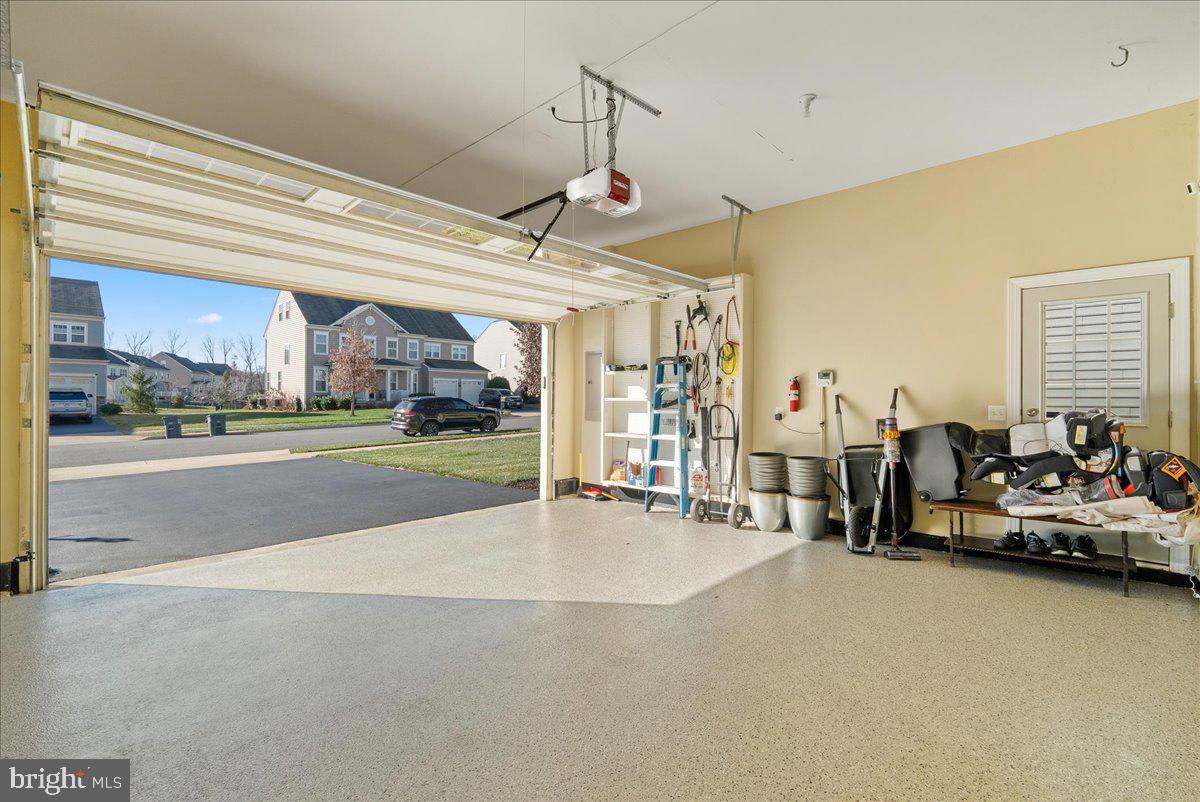 VILLAGES OF PIEDMONT II - Residential Lease