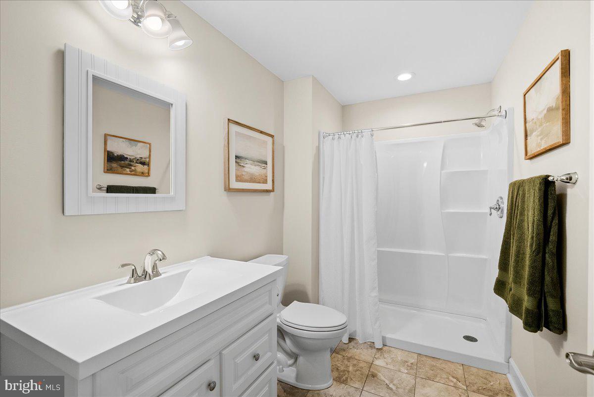 VILLAGES OF PIEDMONT II - Residential Lease