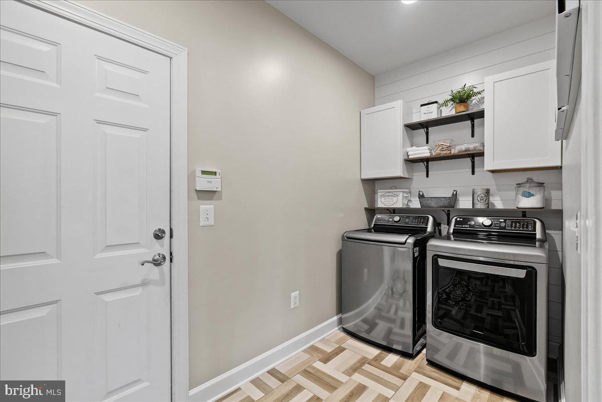 VILLAGES OF PIEDMONT II - Residential Lease