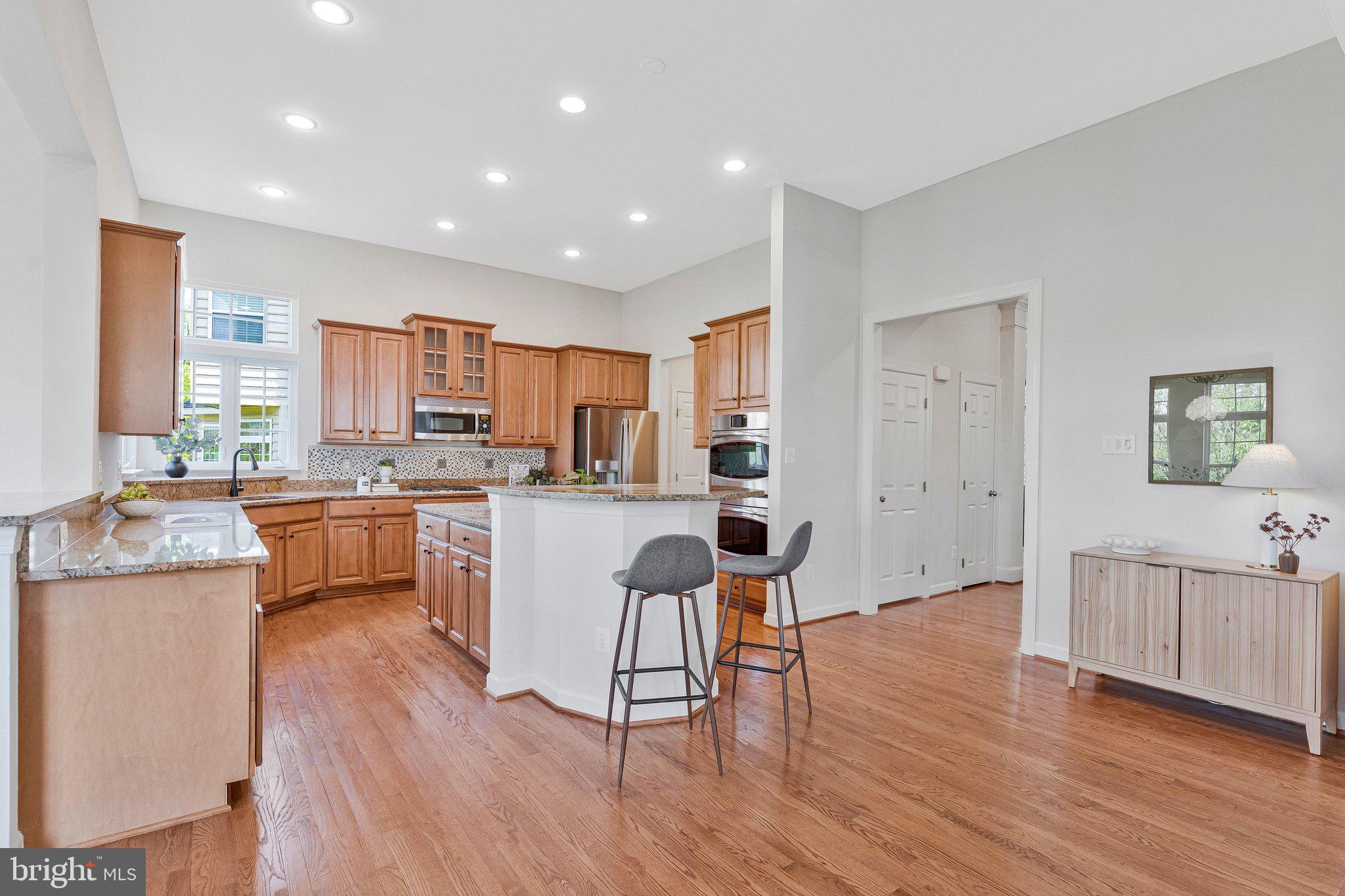 HERNDON CROSSING - Residential