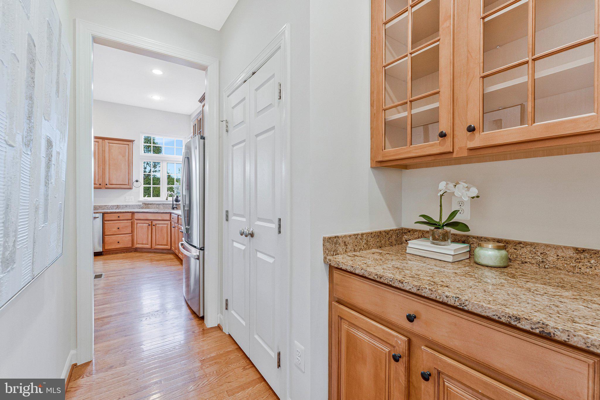 HERNDON CROSSING - Residential