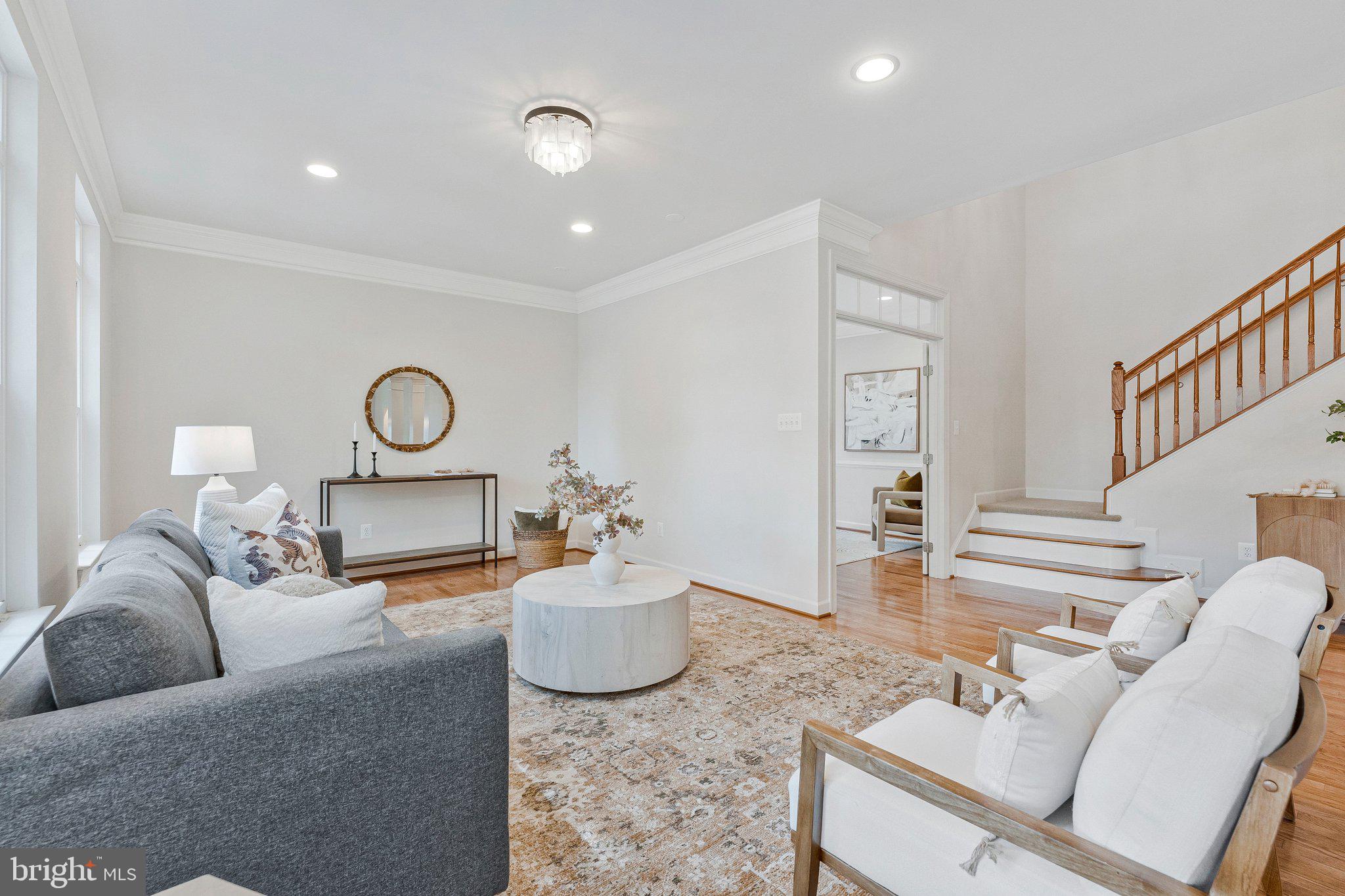 HERNDON CROSSING - Residential