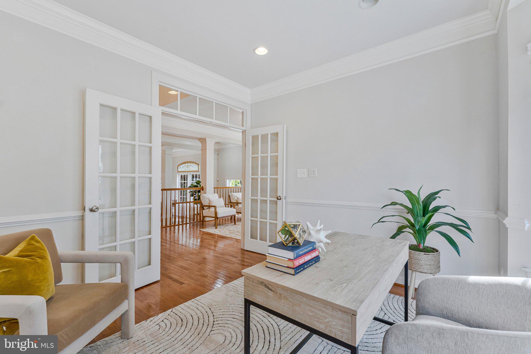 HERNDON CROSSING - Residential