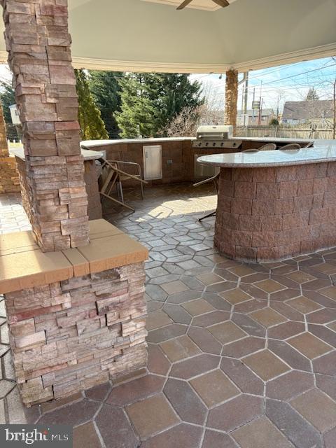 EDGEWOOD HILLS - Residential