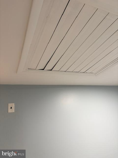 EDGEWOOD HILLS - Residential