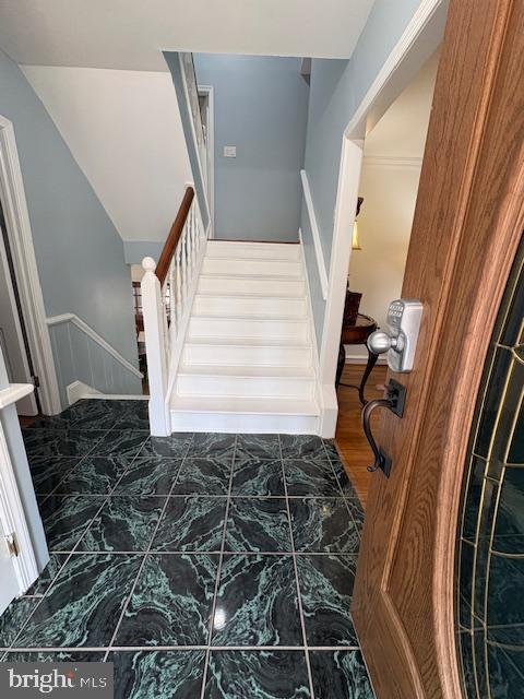 EDGEWOOD HILLS - Residential