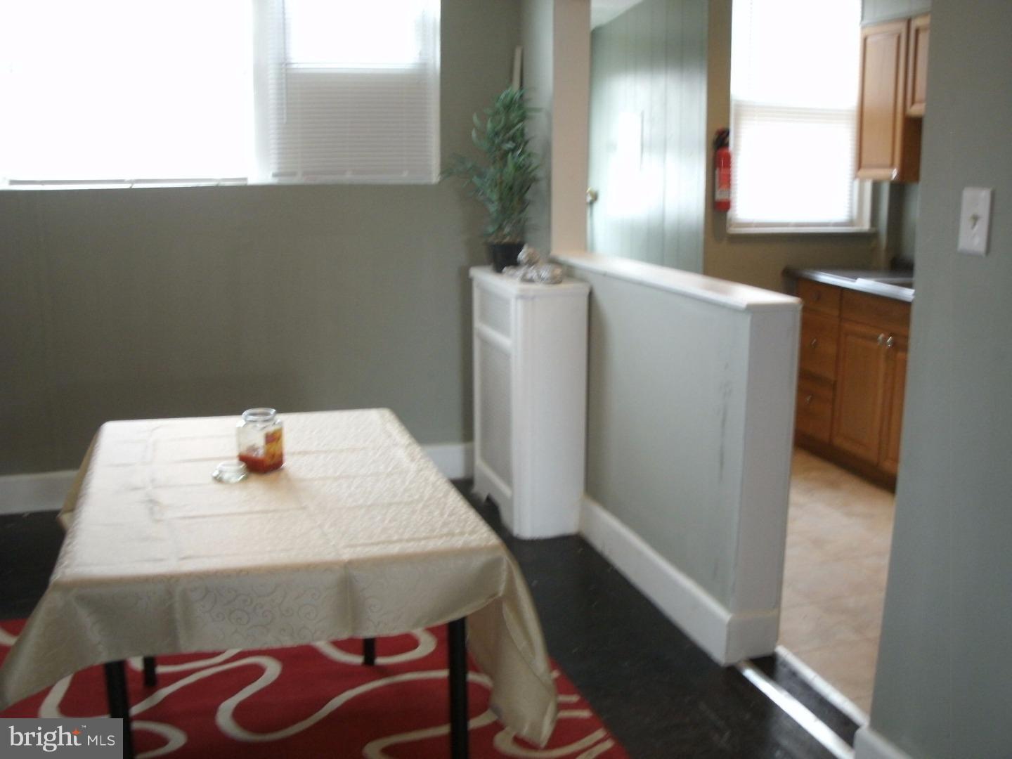 ELMWOOD PARK - Residential