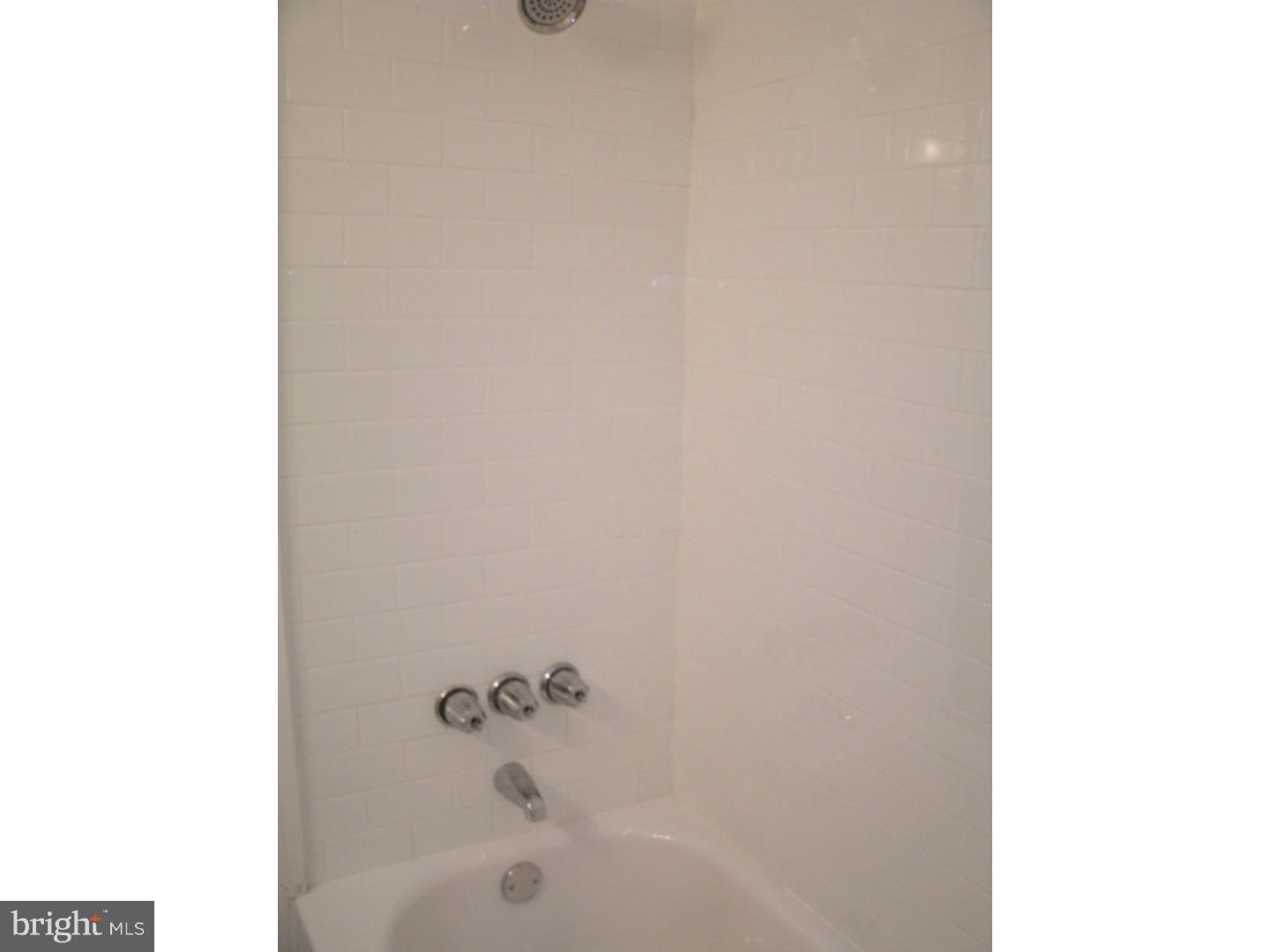 ELMWOOD PARK - Residential