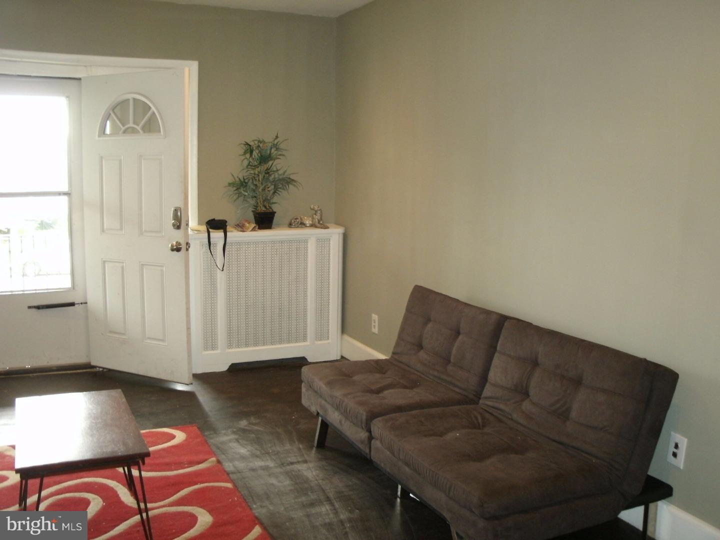 ELMWOOD PARK - Residential