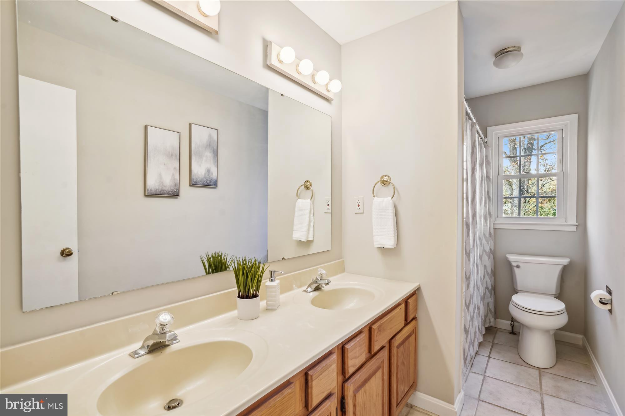 TYSONS WEST - Residential