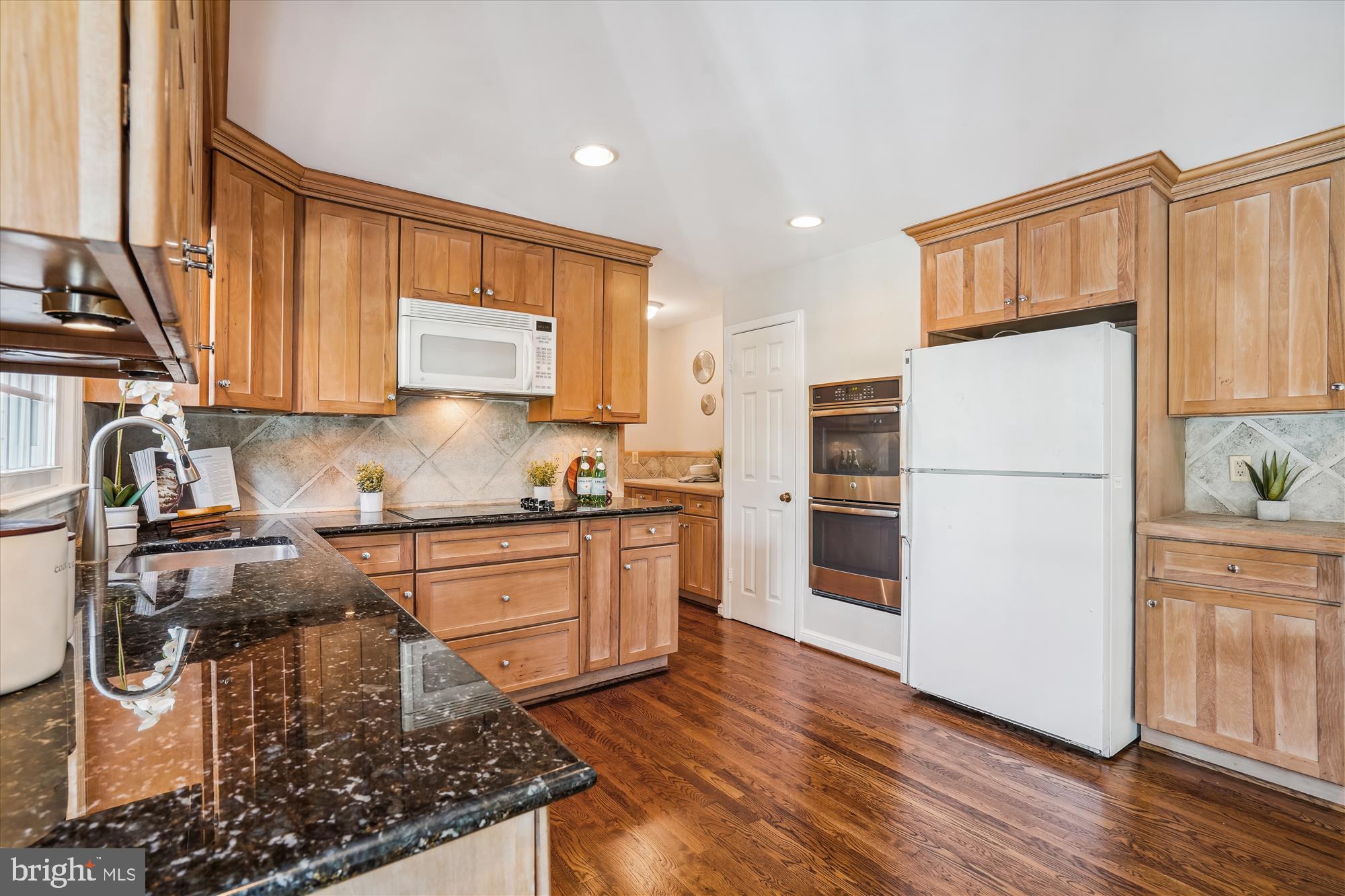 TYSONS WEST - Residential