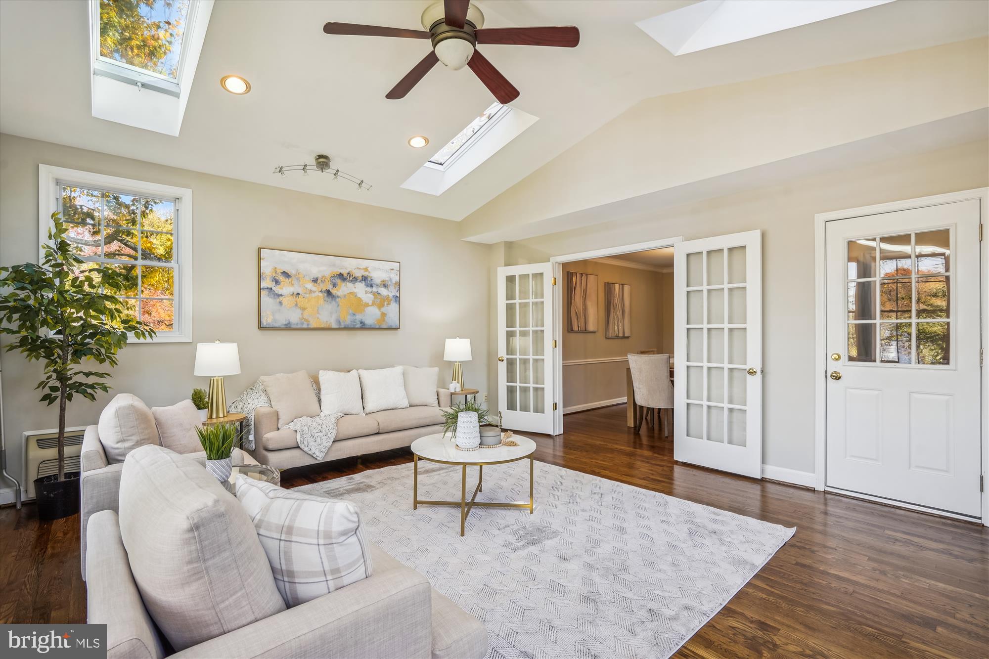 TYSONS WEST - Residential