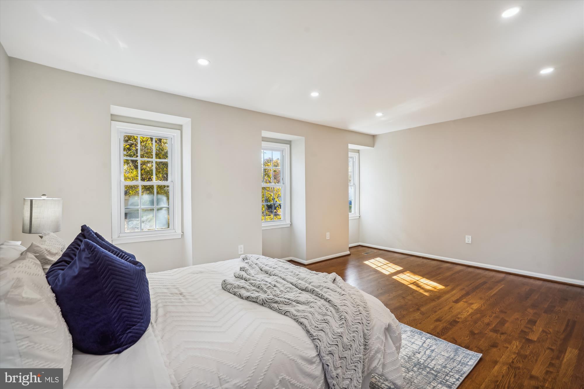 TYSONS WEST - Residential