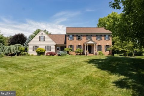 Photo of 365 Copley Drive, Lancaster, PA 17601 (MLS # PALA2048152)