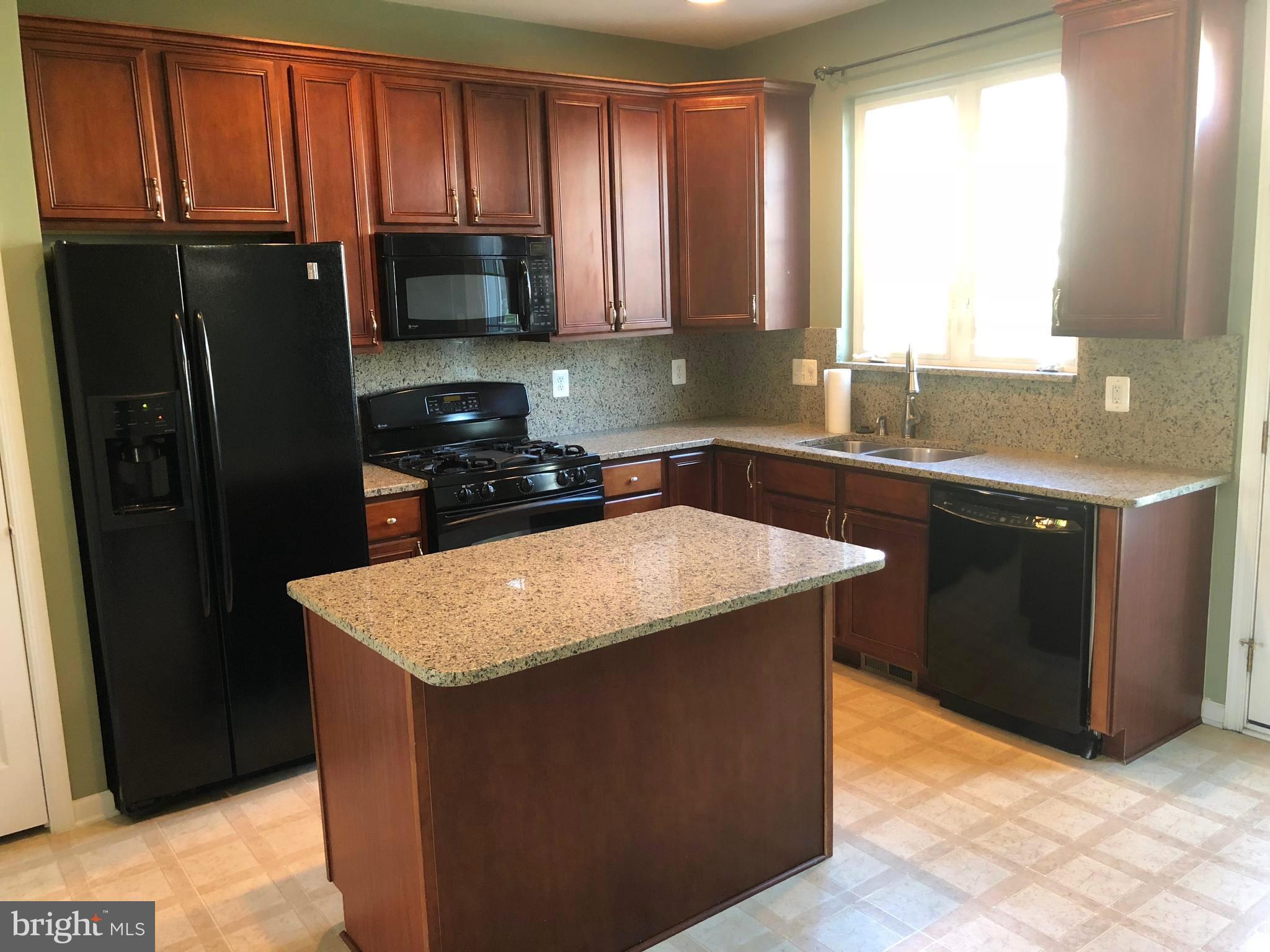 SOUTH RIDING - Residential Lease