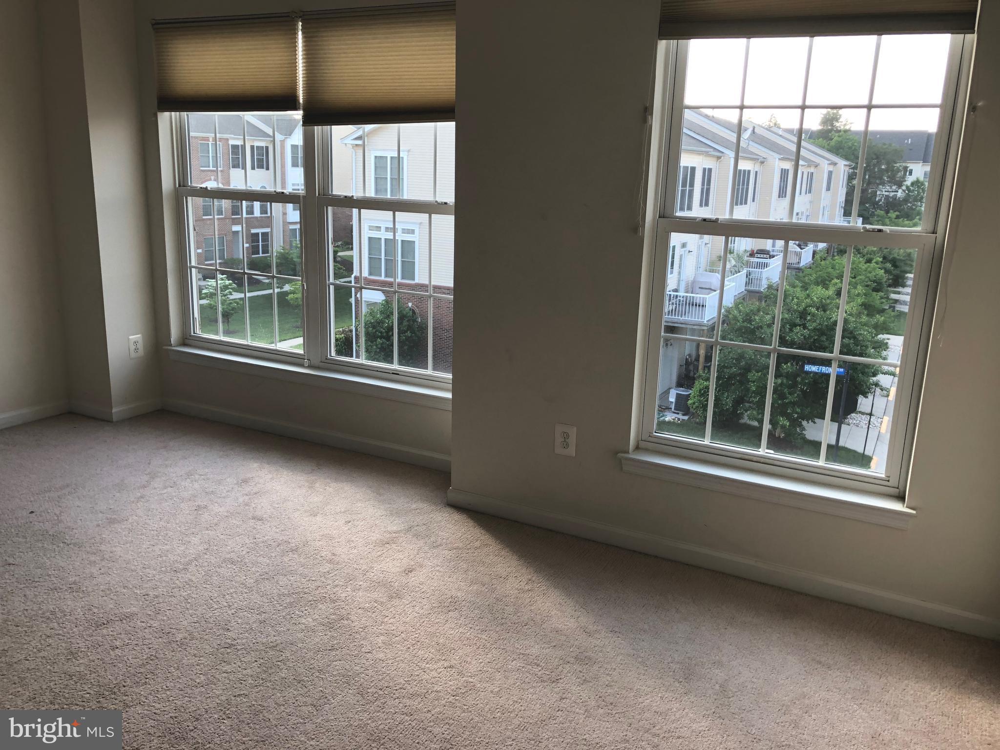 SOUTH RIDING - Residential Lease