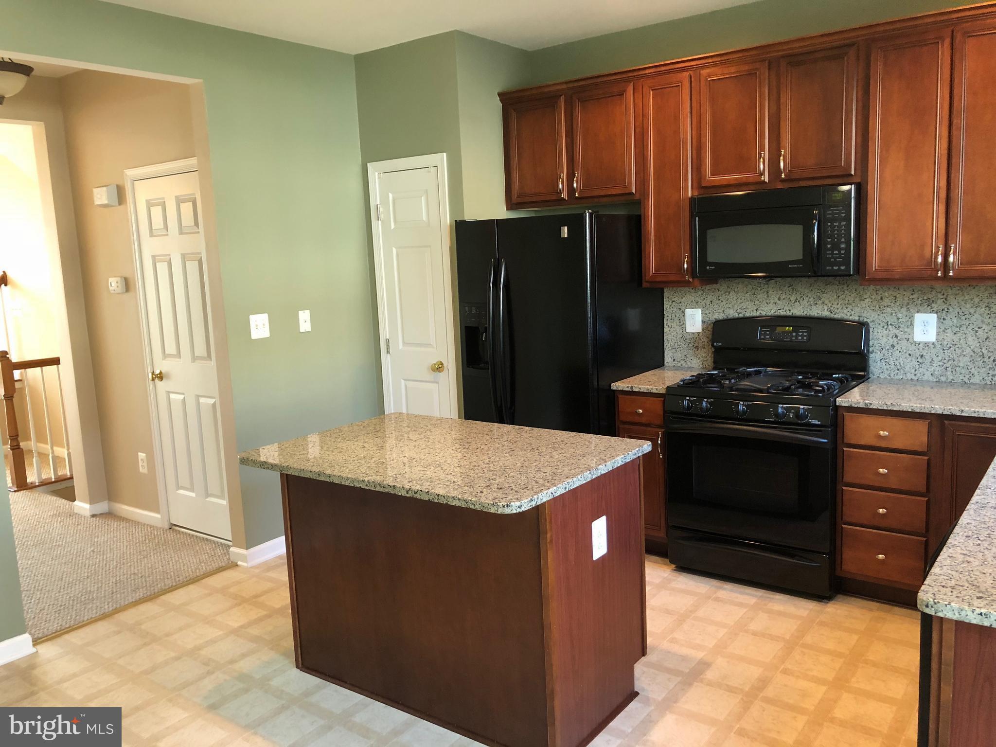 SOUTH RIDING - Residential Lease