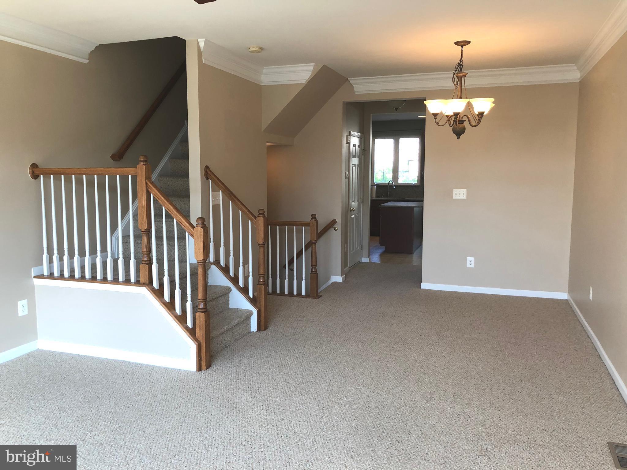 SOUTH RIDING - Residential Lease