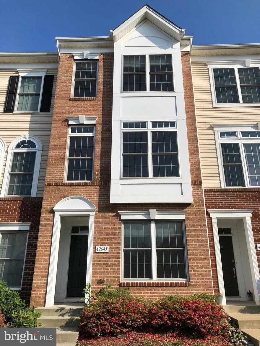 Bright, immaculate 3 Level TH in sought after South Riding w/ pools, playgrounds, amenities. Upgrades galore! Granite counter, back splash, upgraded lighting, fixtures, & appliances, 9 ft ceilings. Custom shades, landscaping, TV in garage. Fresh paint, street parking, big garage. Every bedroom is master suite W/ own Bath! Available Now!