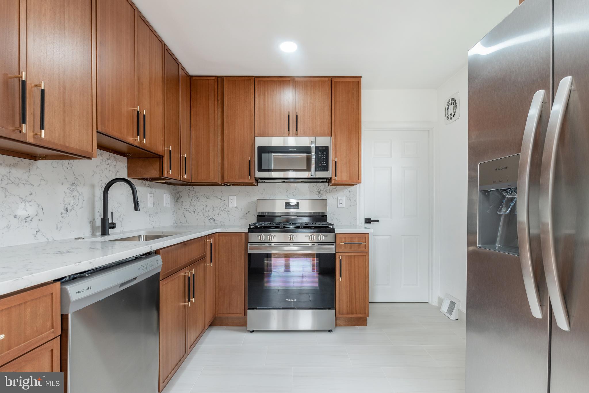 WINCHESTER PARK - Residential