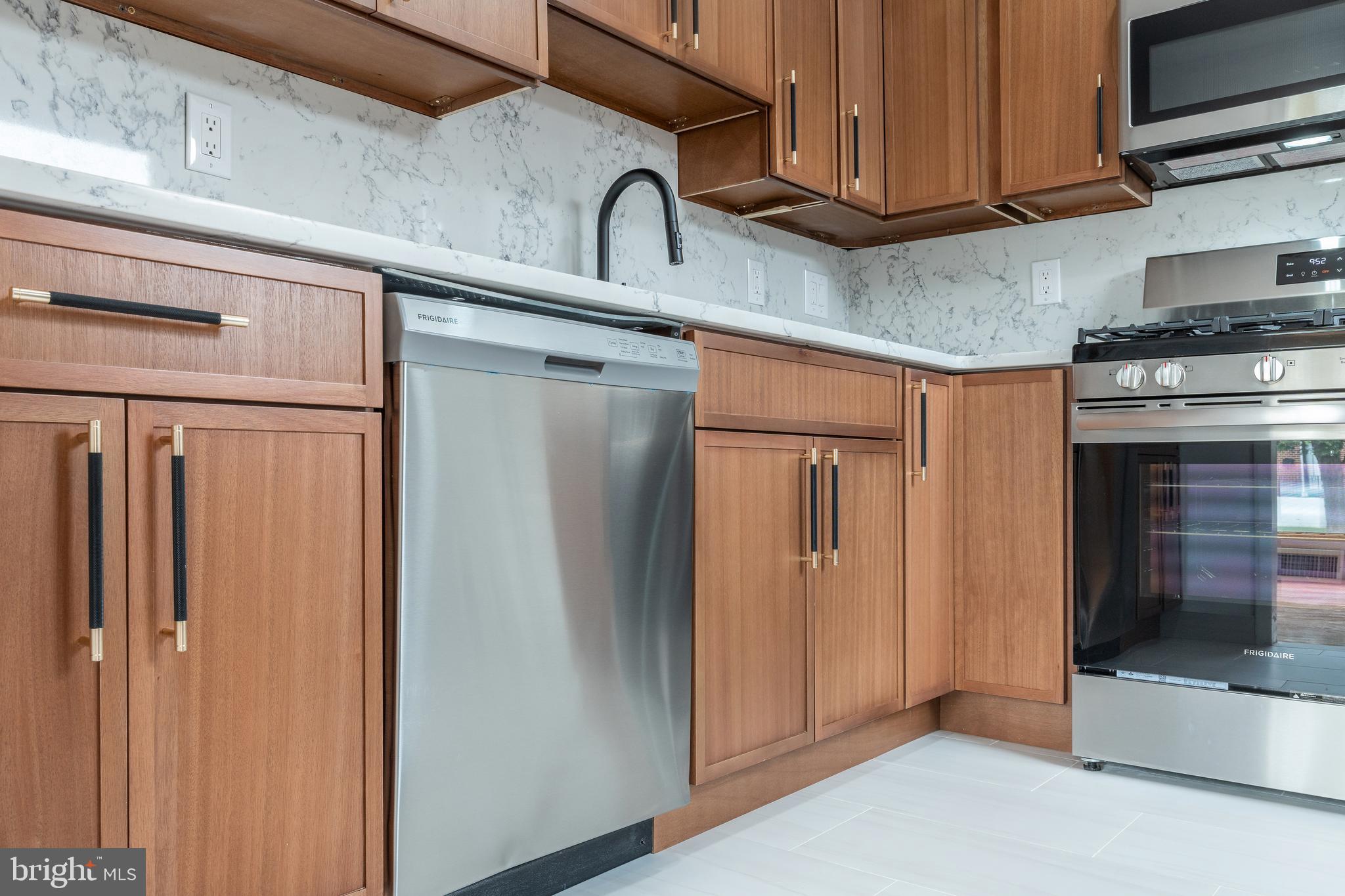 WINCHESTER PARK - Residential