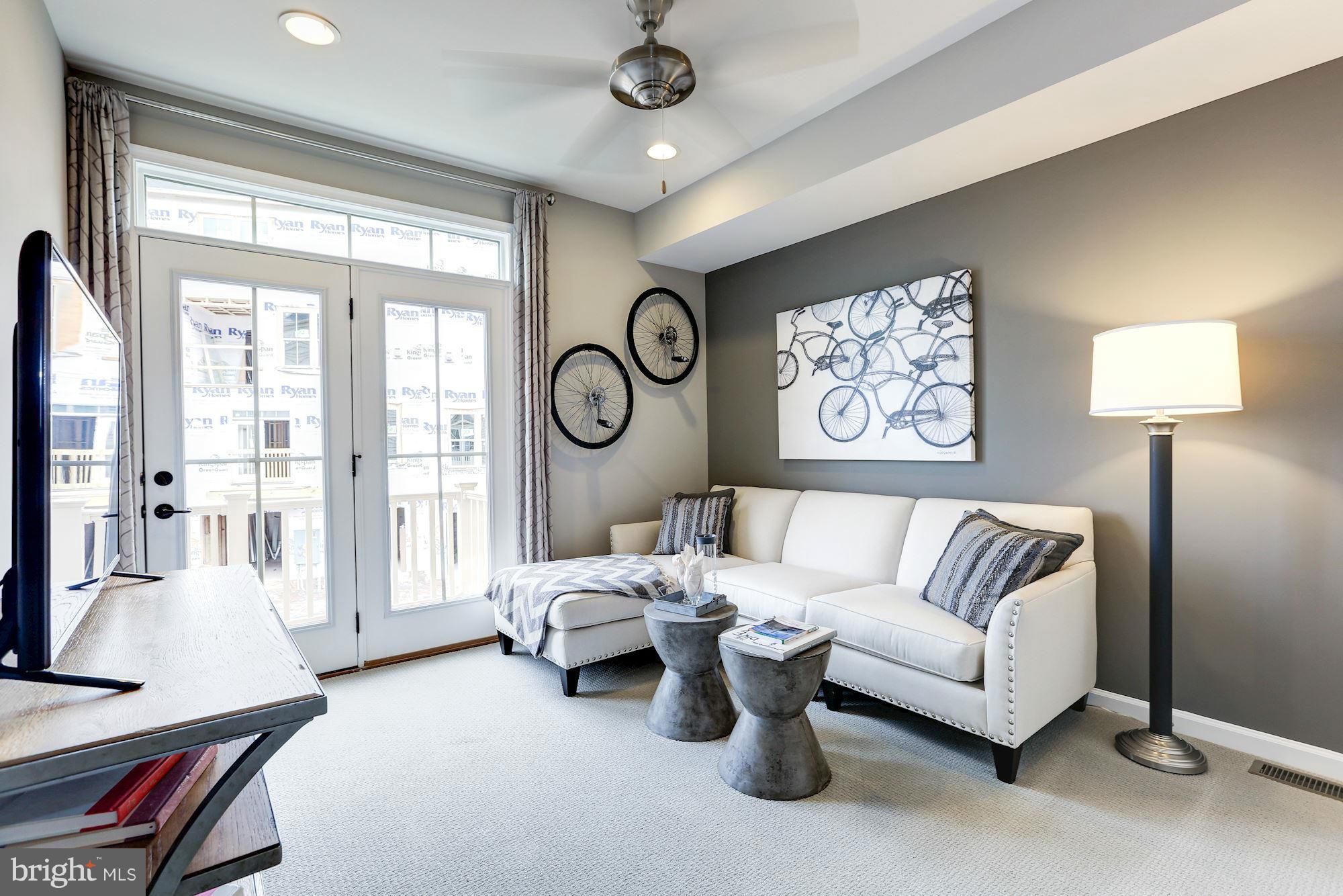 EDITORS PARK - Residential