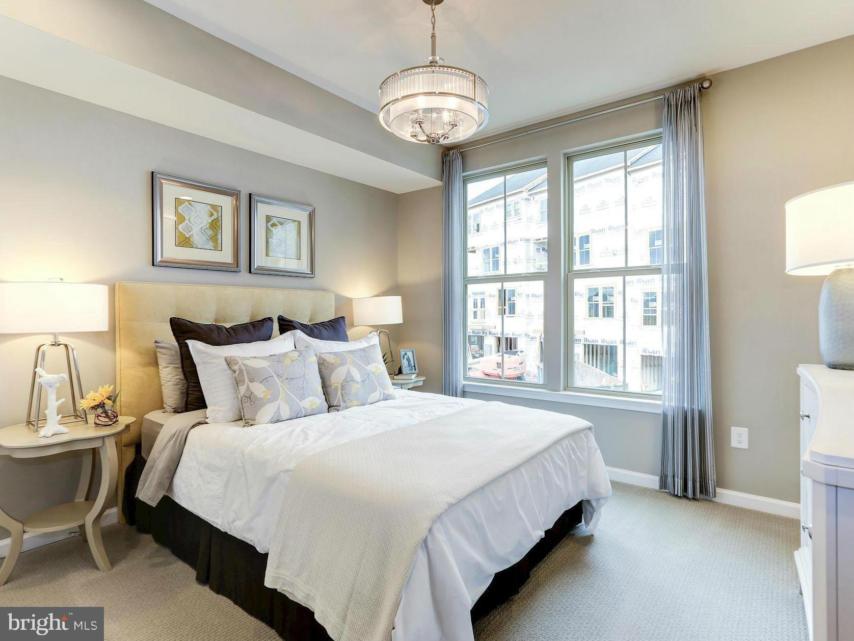 EDITORS PARK - Residential