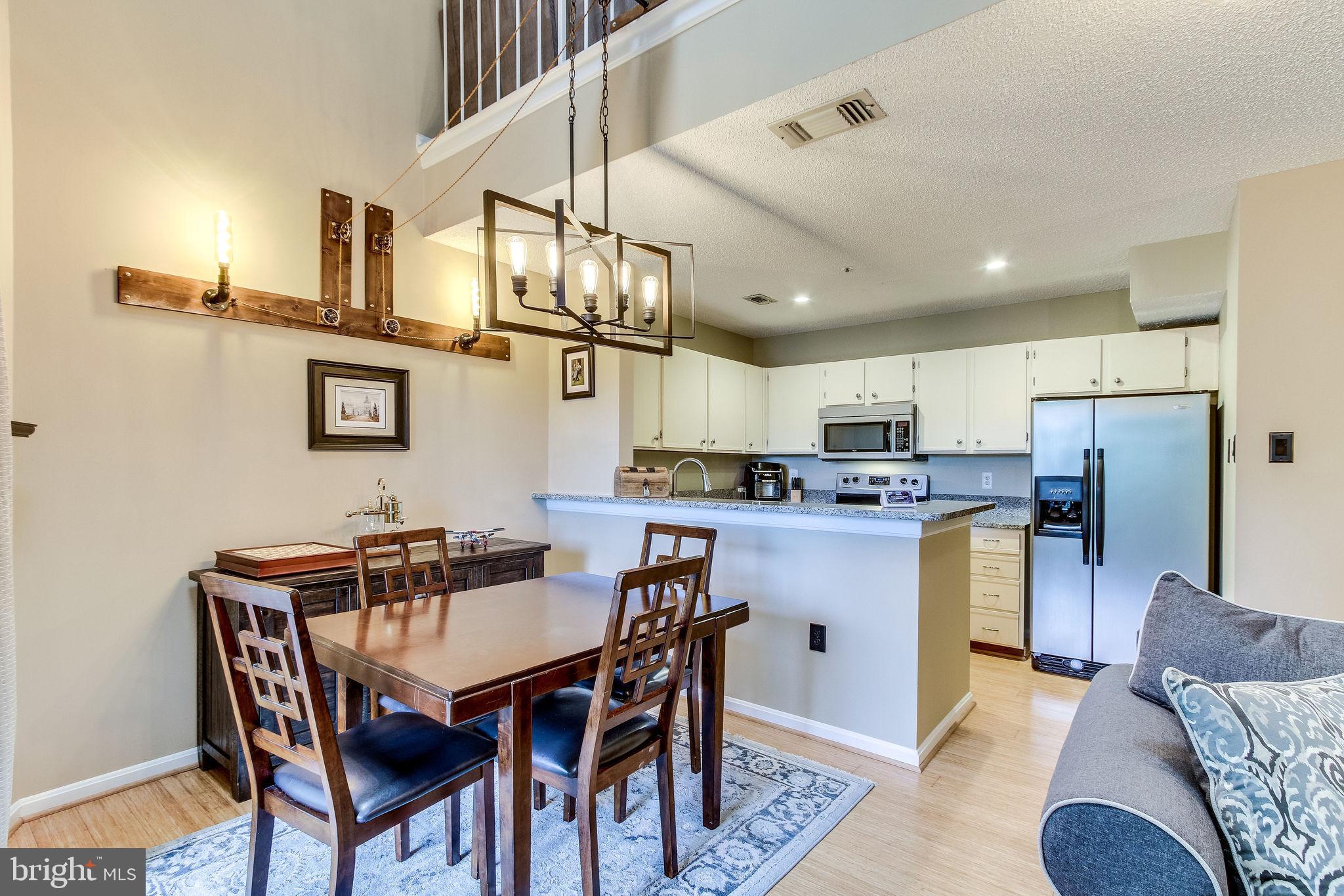 HILLWOOD - Residential