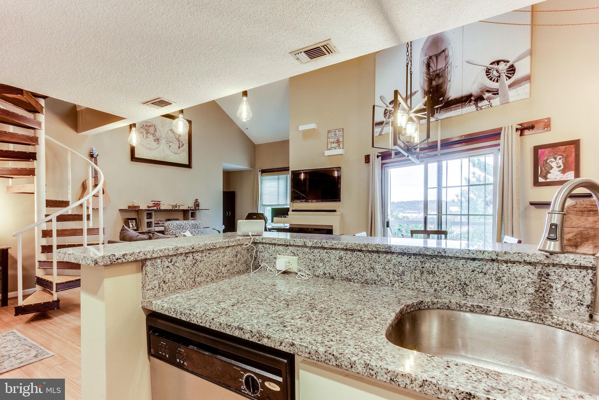 HILLWOOD - Residential