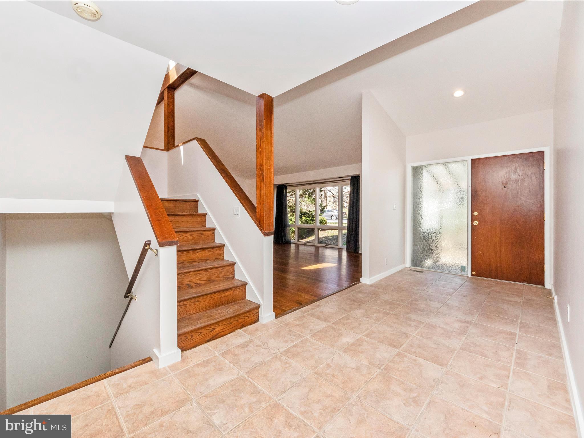 11045 WOOD ELVES WAY