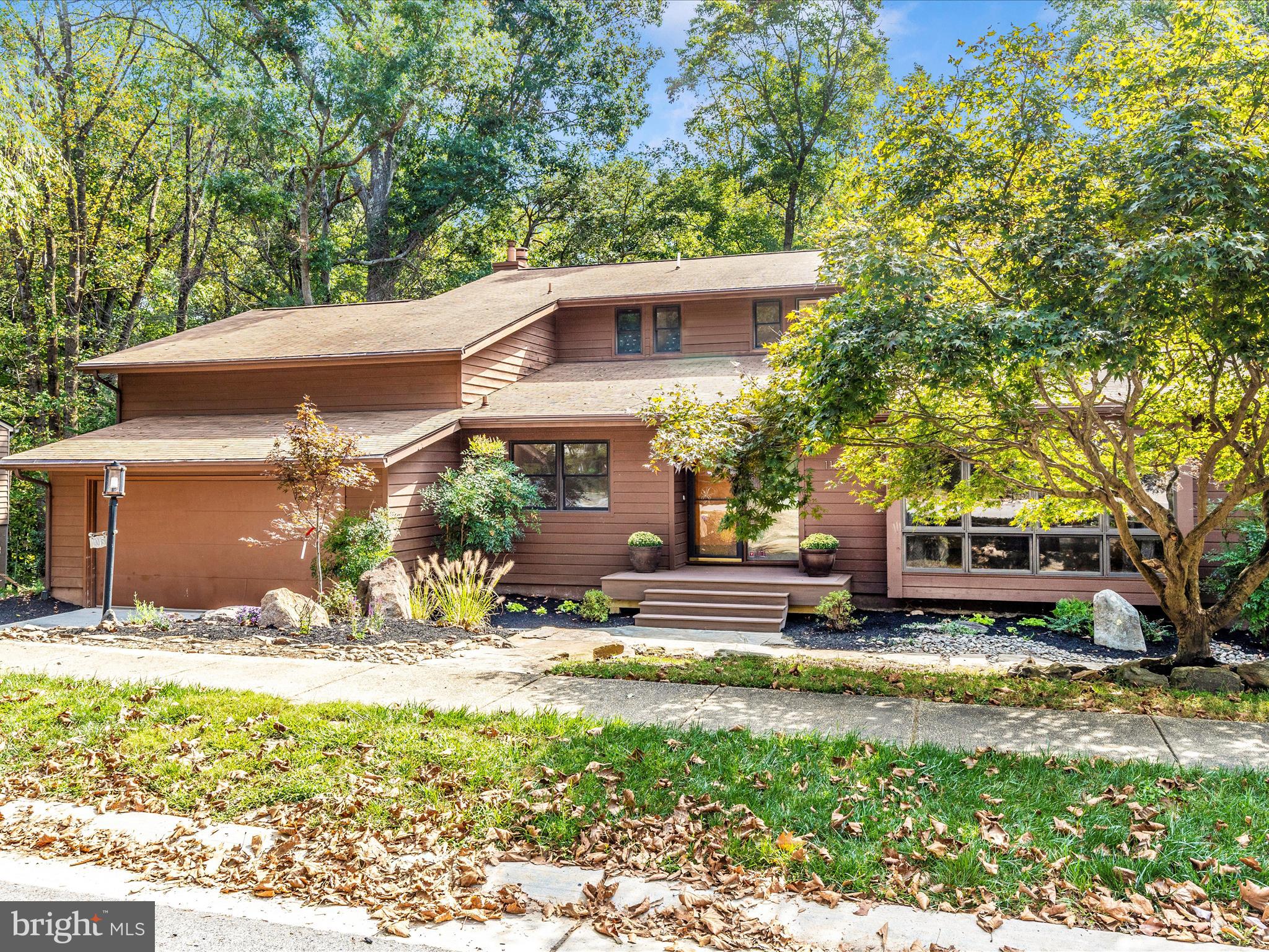 11045 WOOD ELVES WAY