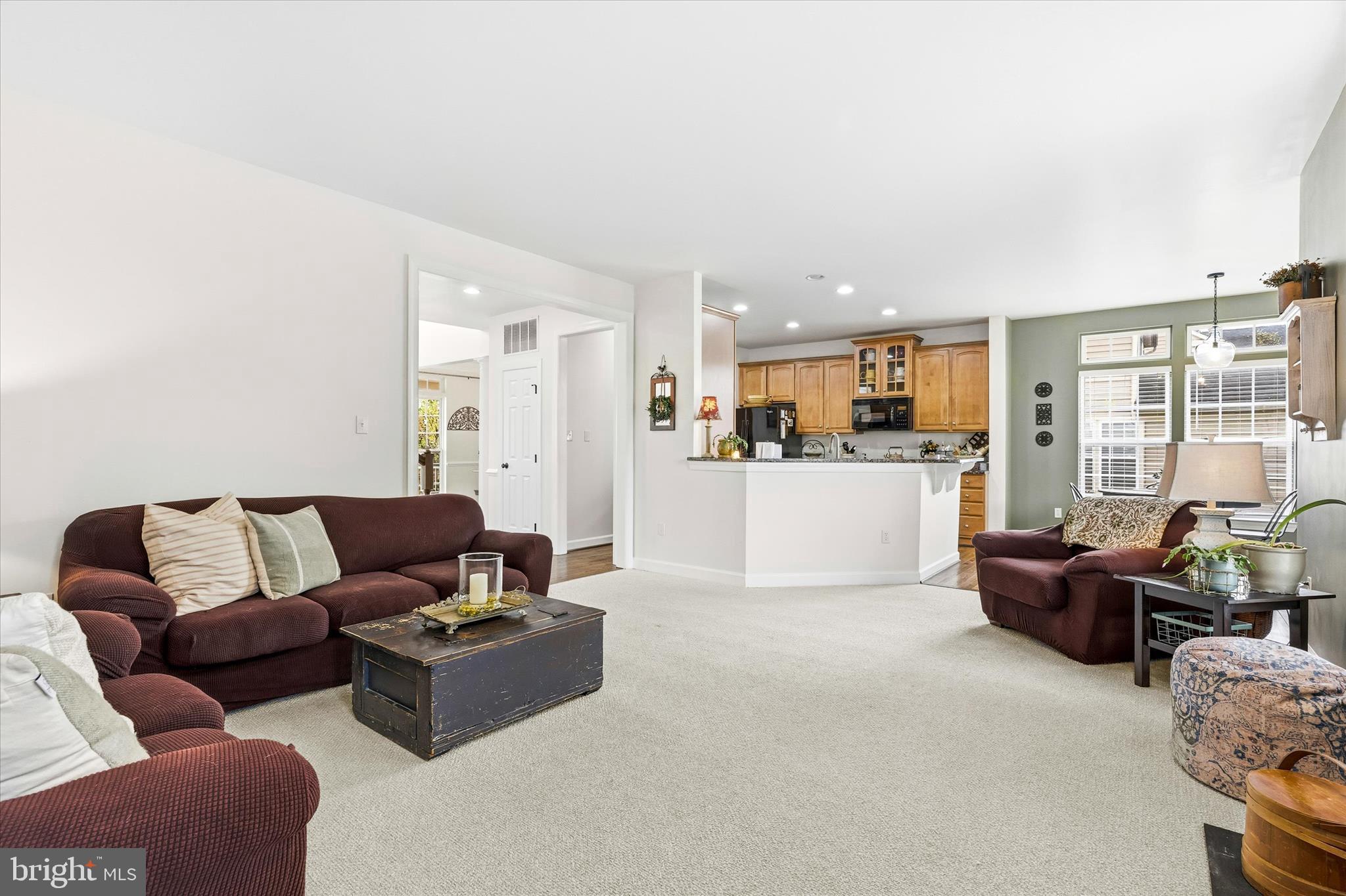 ADAMSTOWN COMMONS - Residential