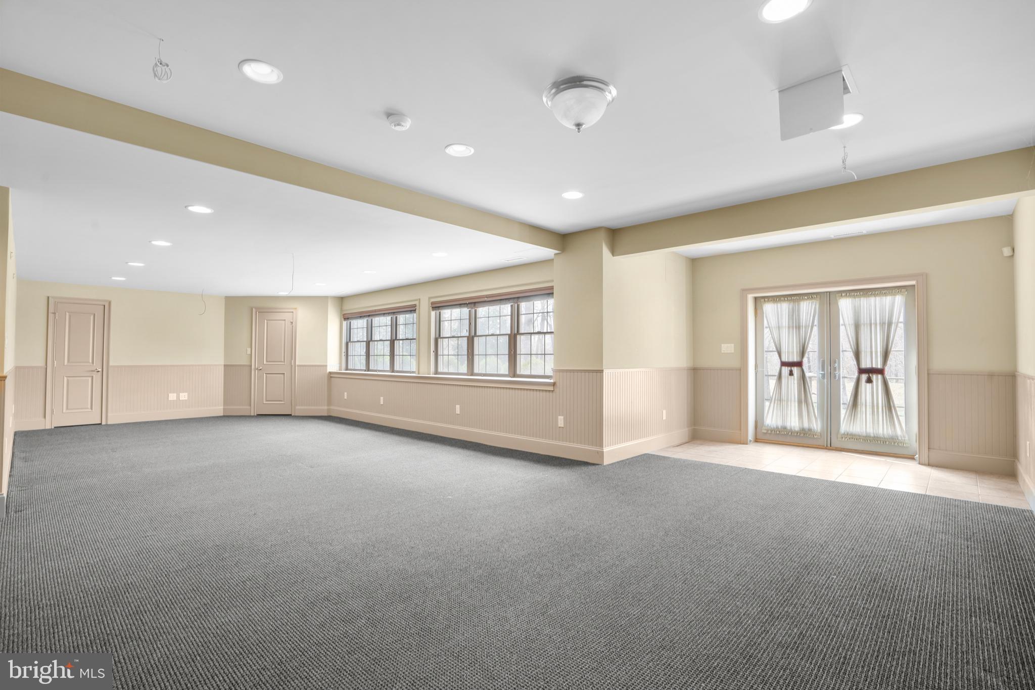 DOYLESTOWN - Residential