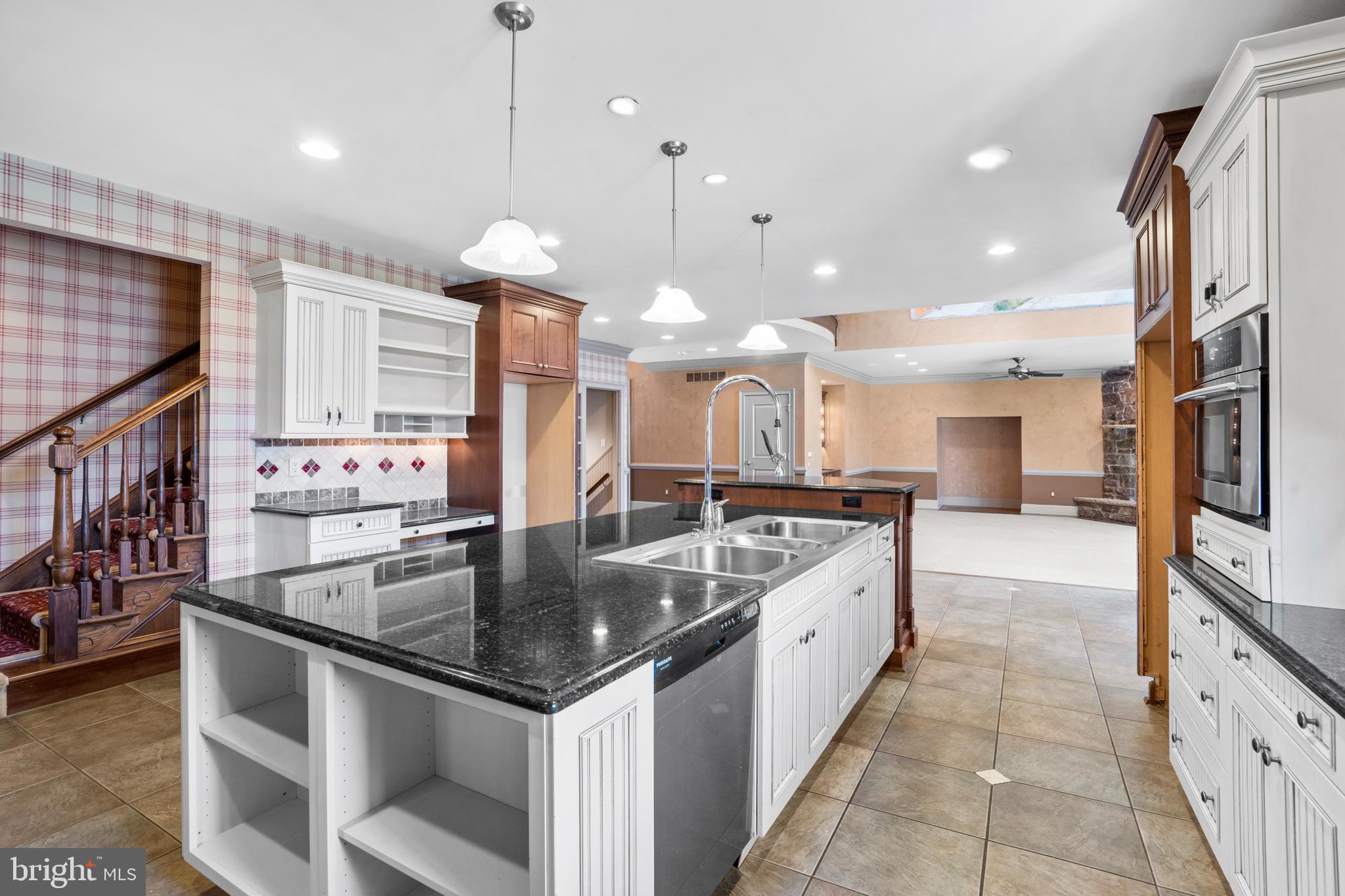 DOYLESTOWN - Residential