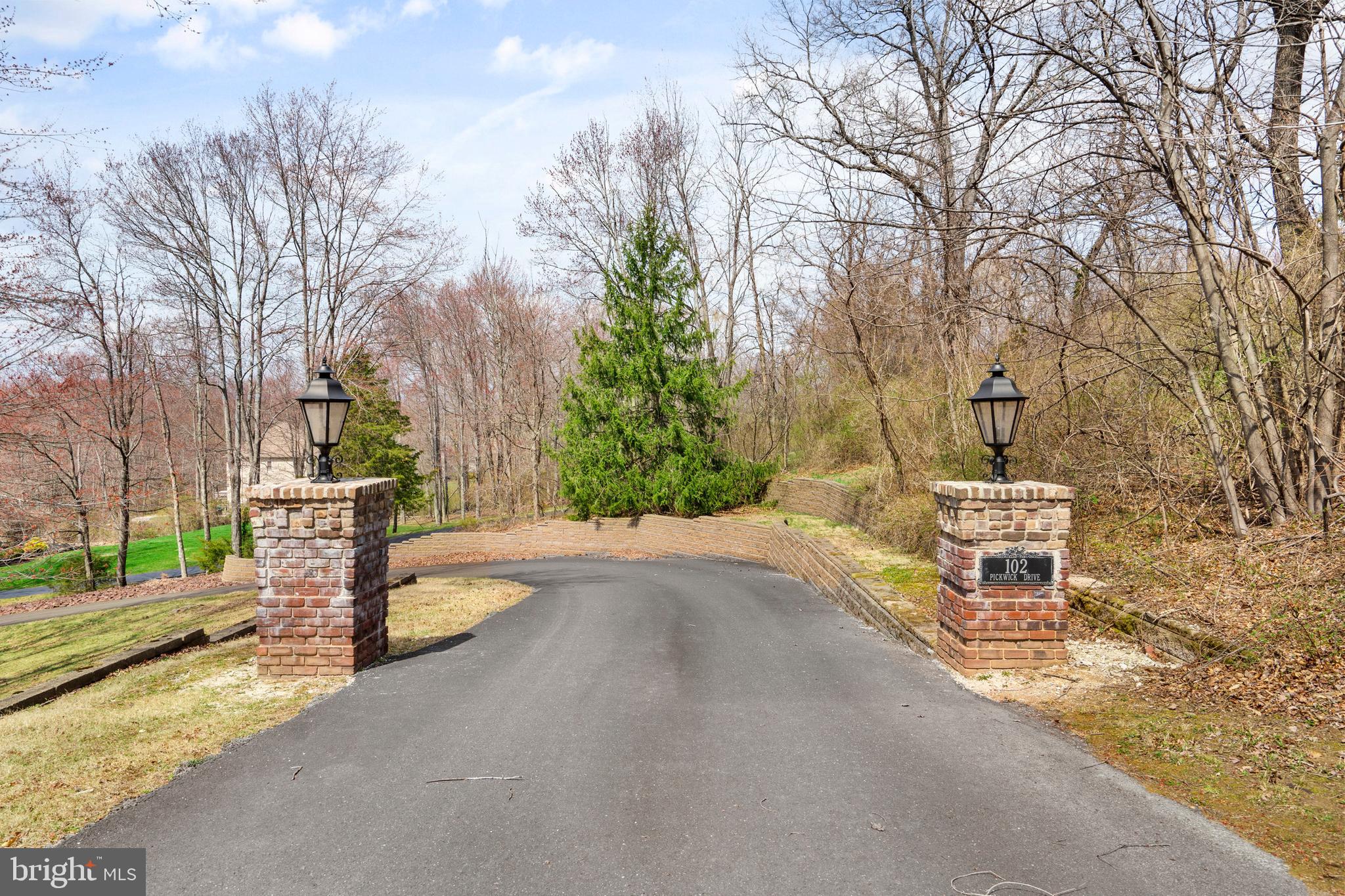 DOYLESTOWN - Residential
