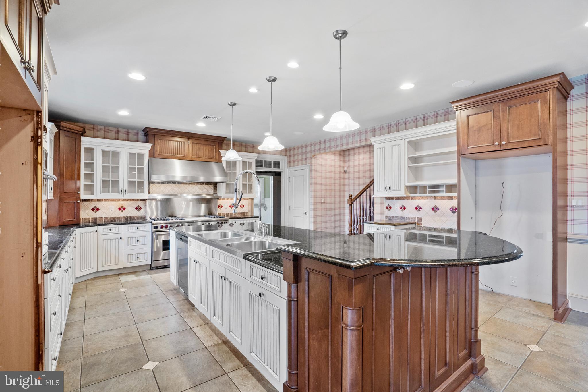 DOYLESTOWN - Residential