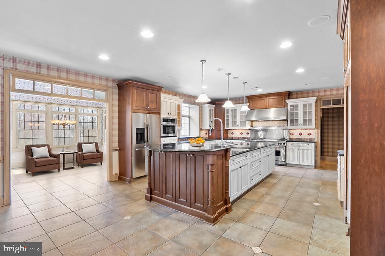 DOYLESTOWN - Residential