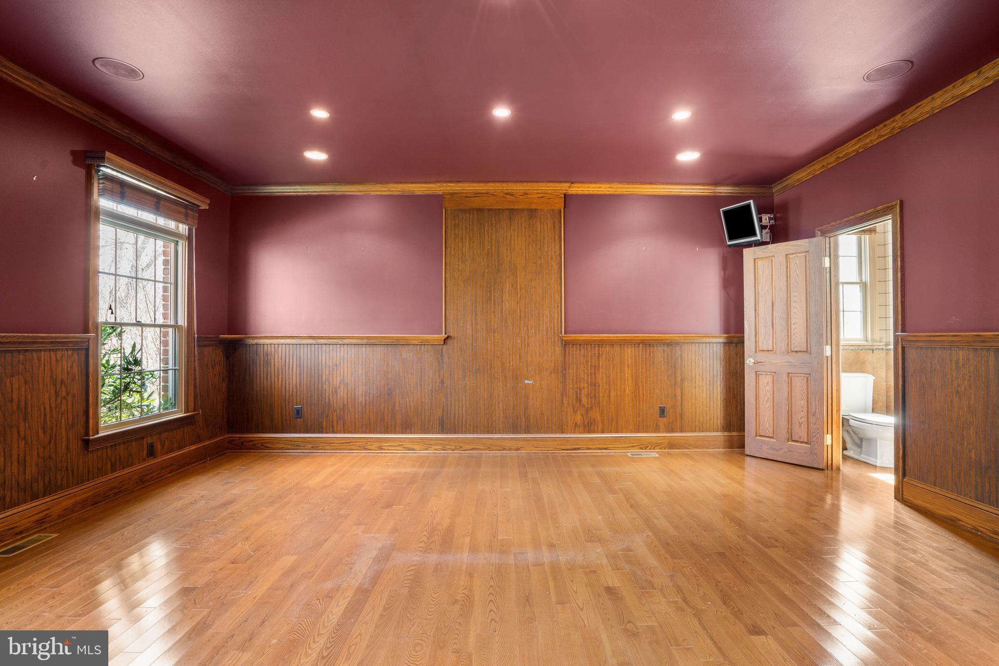 DOYLESTOWN - Residential