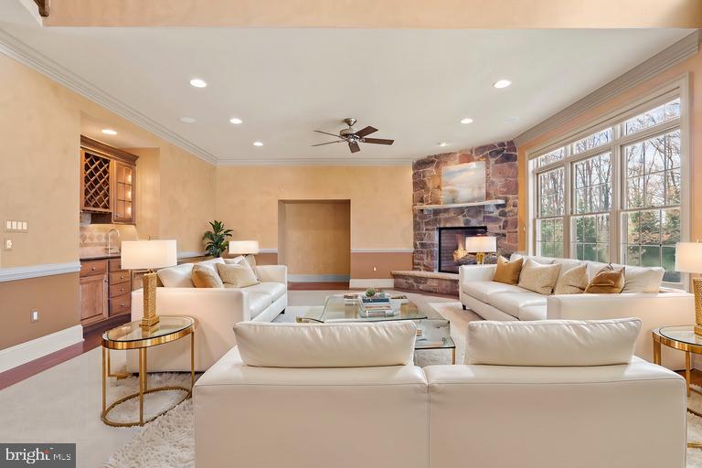 DOYLESTOWN - Residential