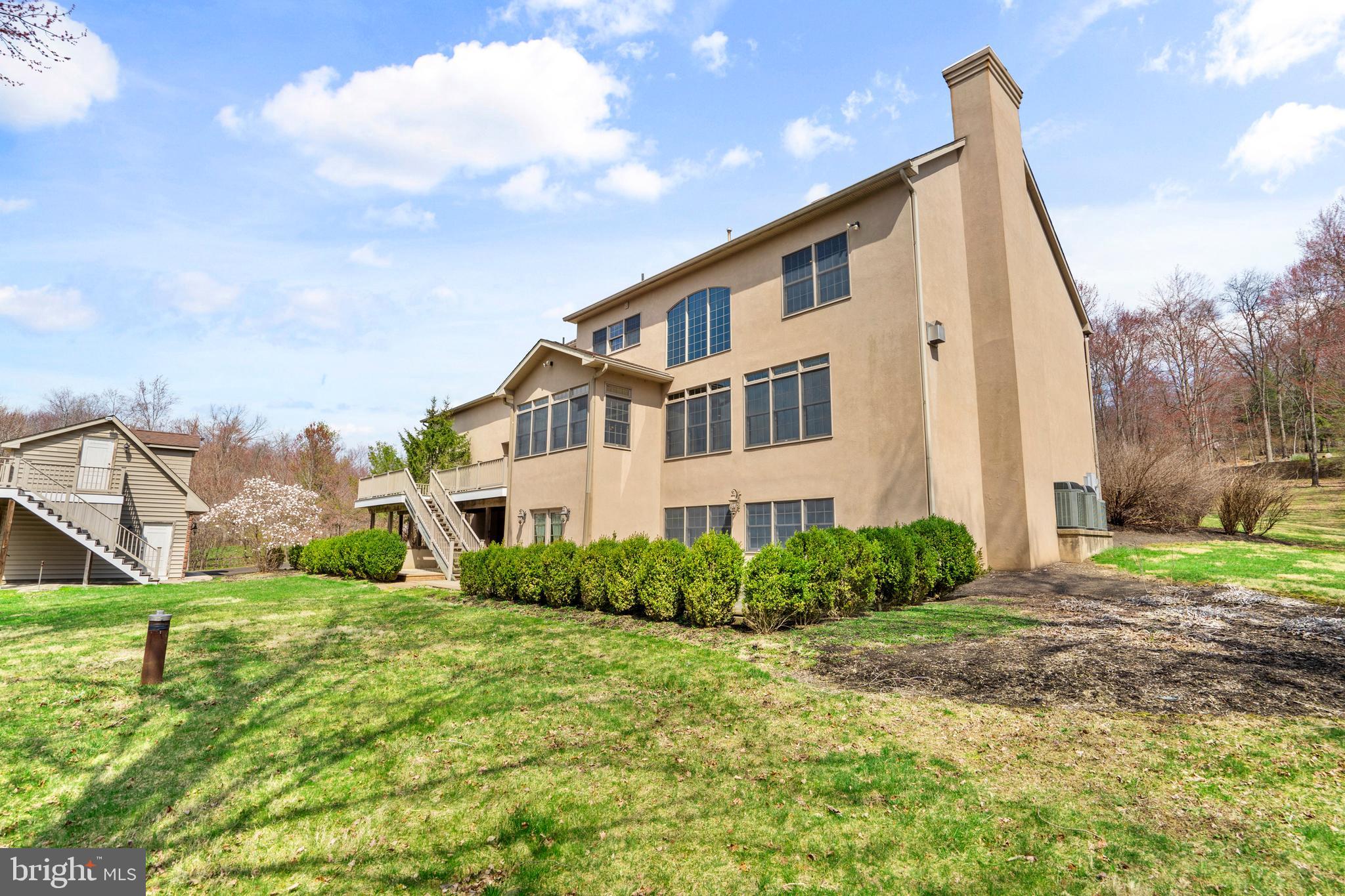 DOYLESTOWN - Residential