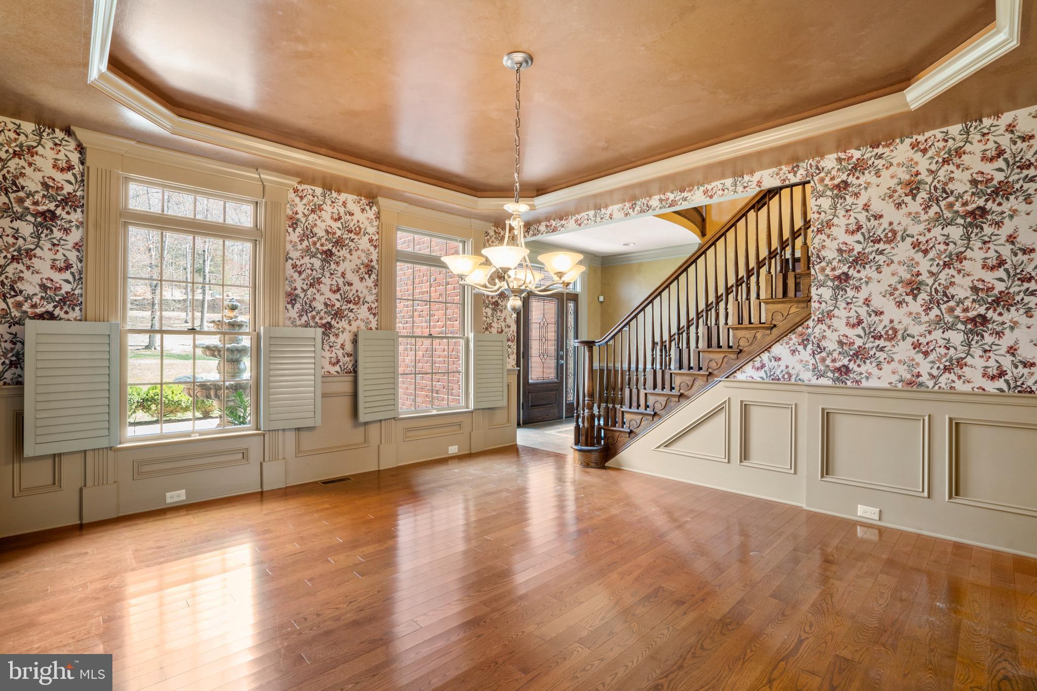 DOYLESTOWN - Residential