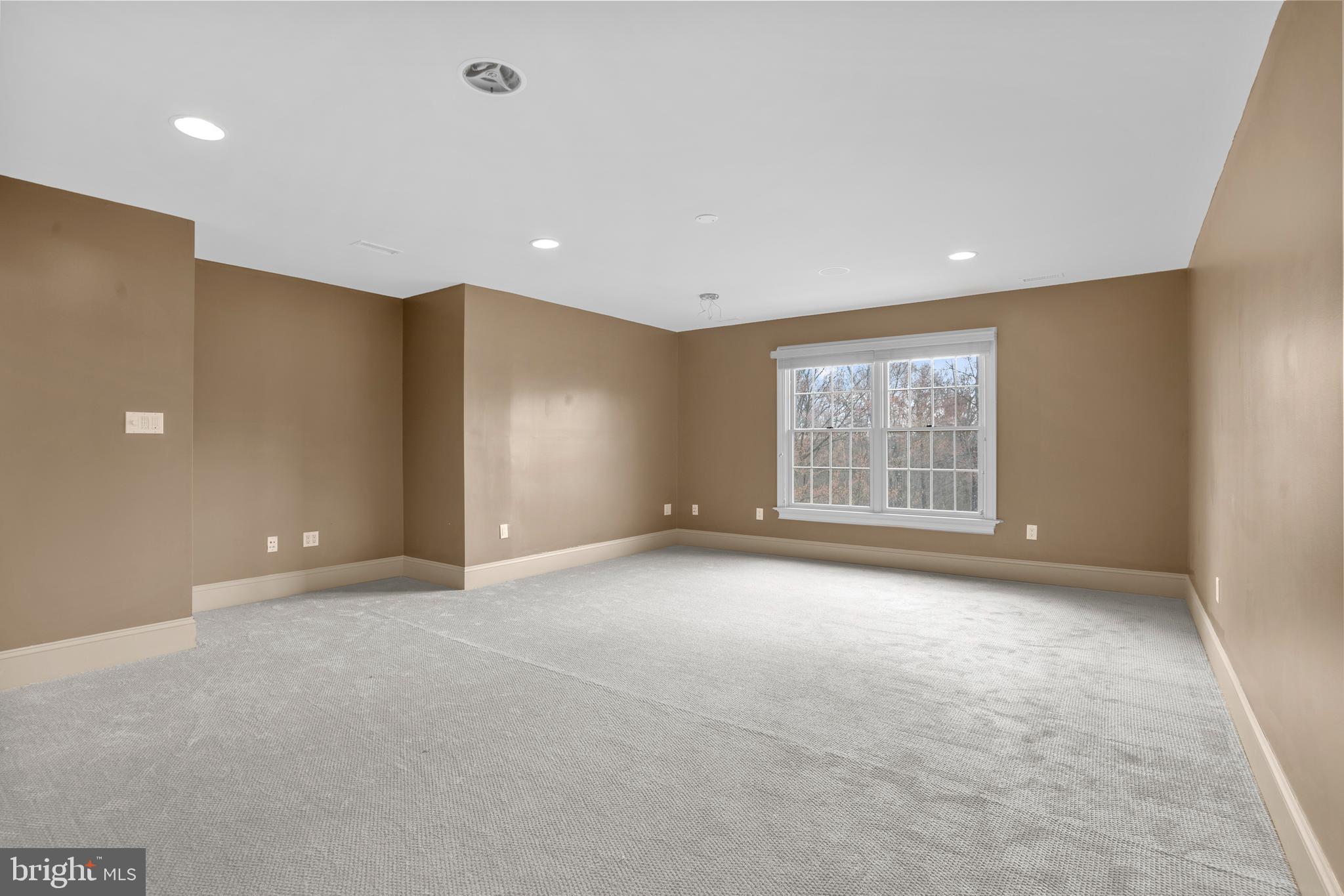 DOYLESTOWN - Residential