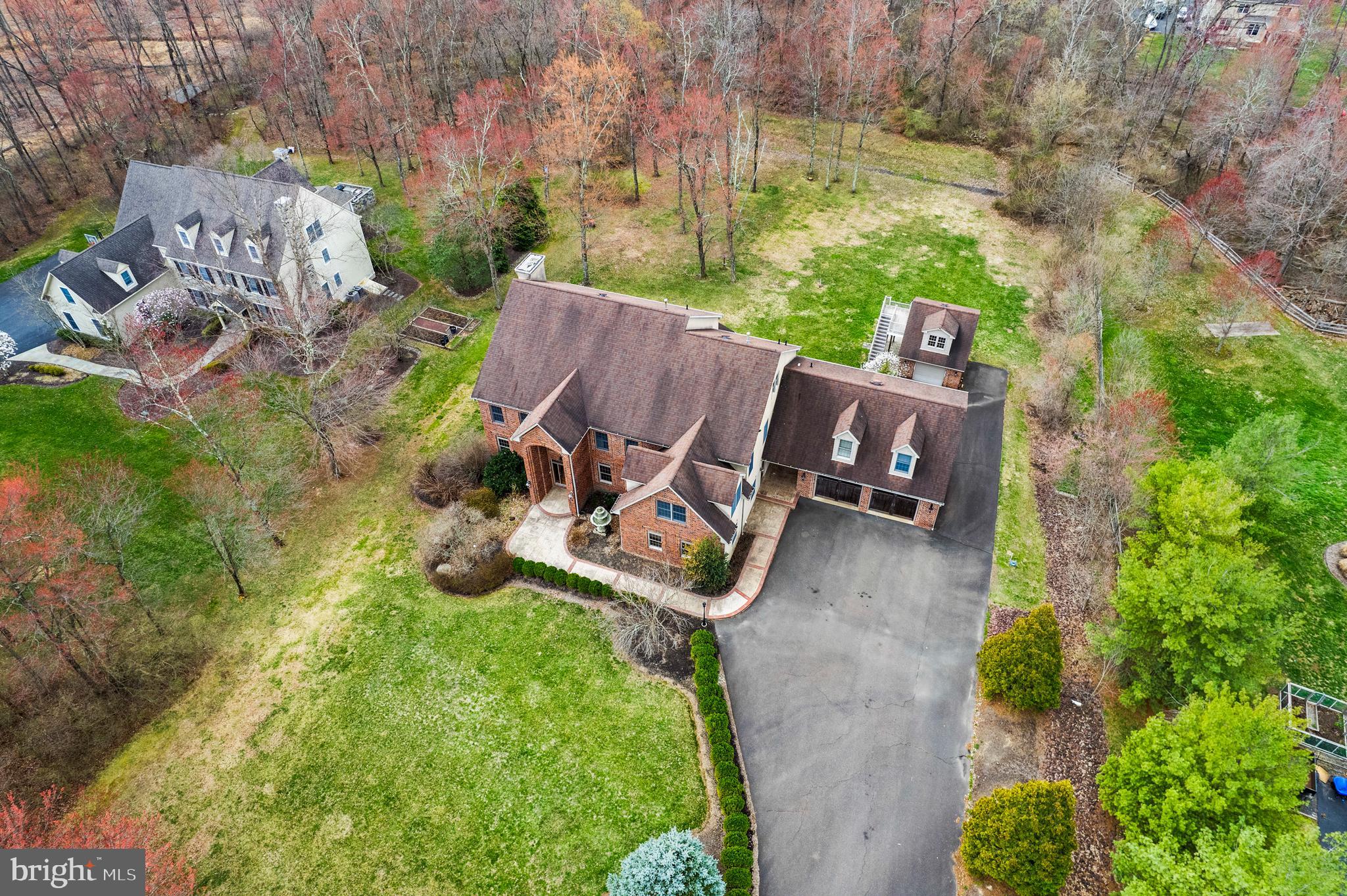 102 PICKWICK DRIVE