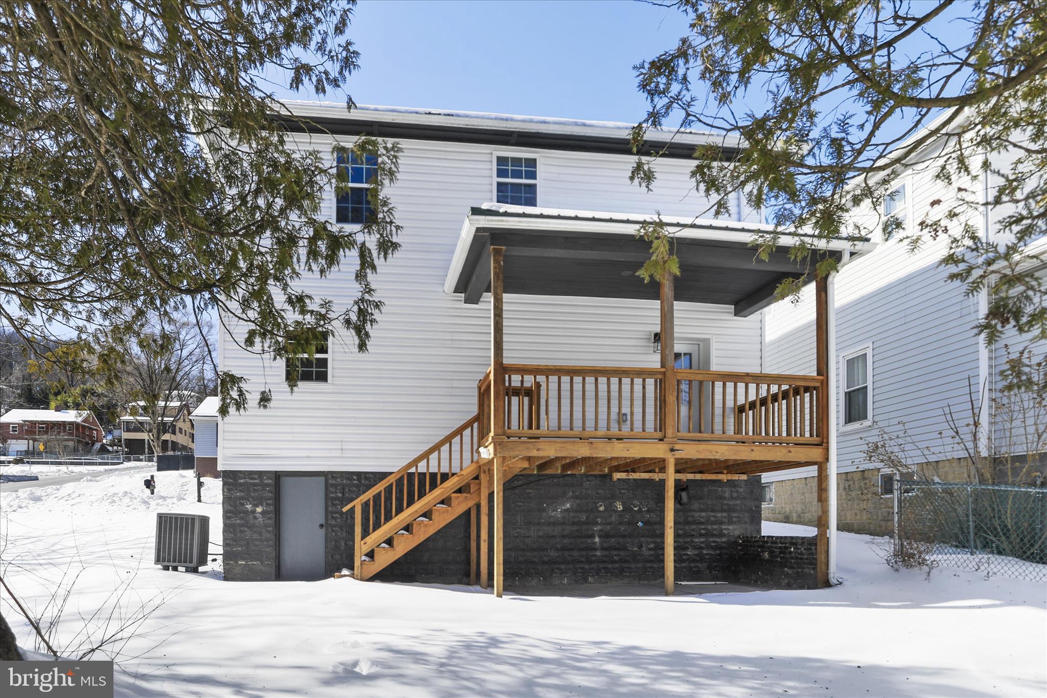 BOWLING GREEN - Residential