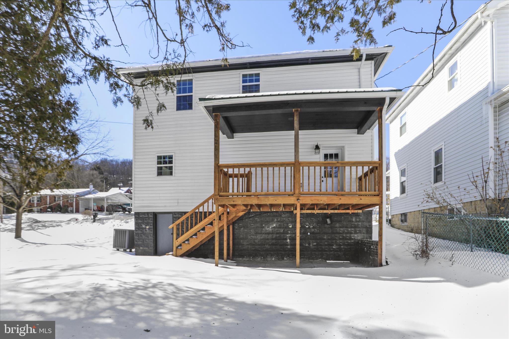 BOWLING GREEN - Residential