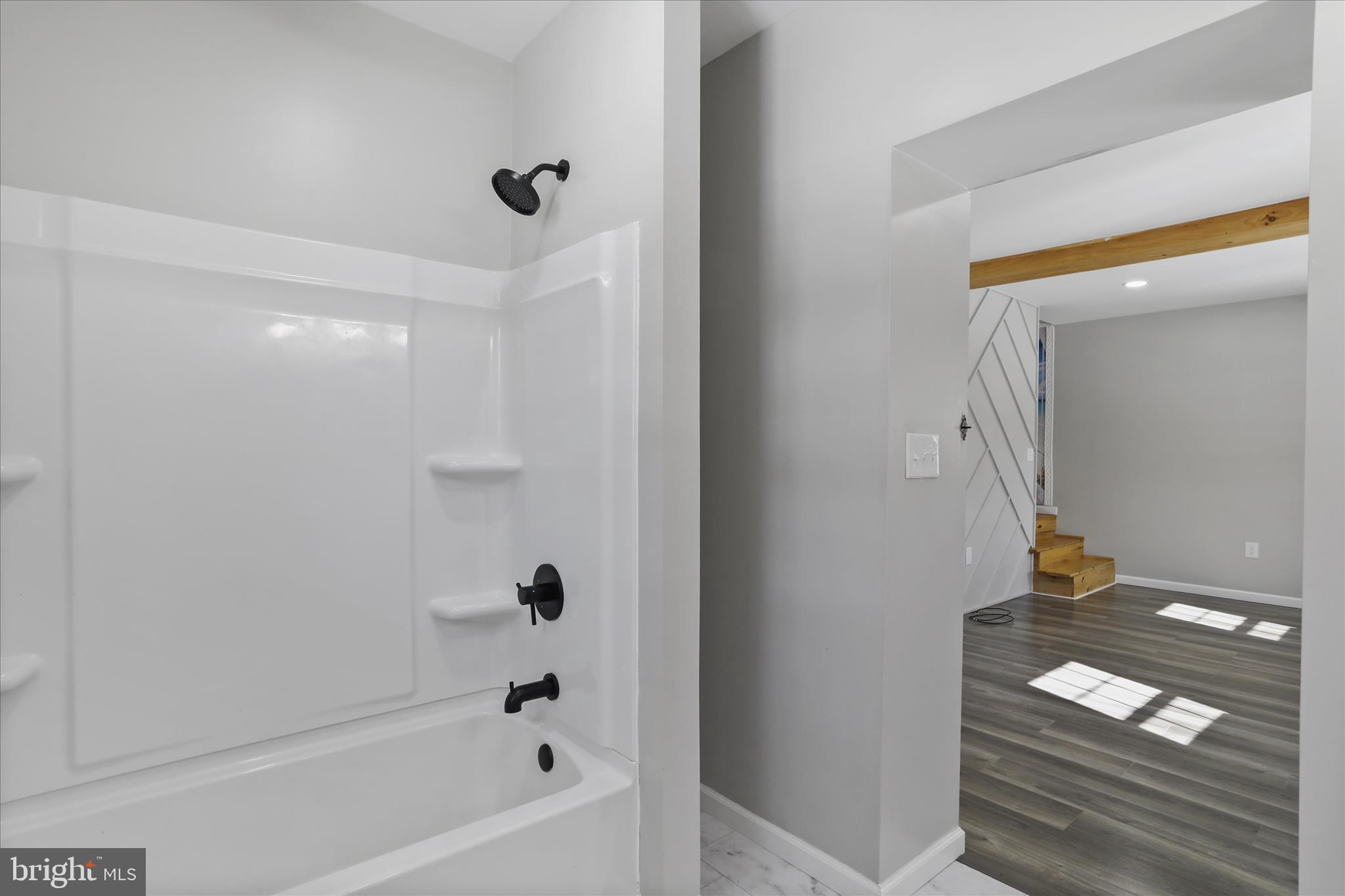 BOWLING GREEN - Residential