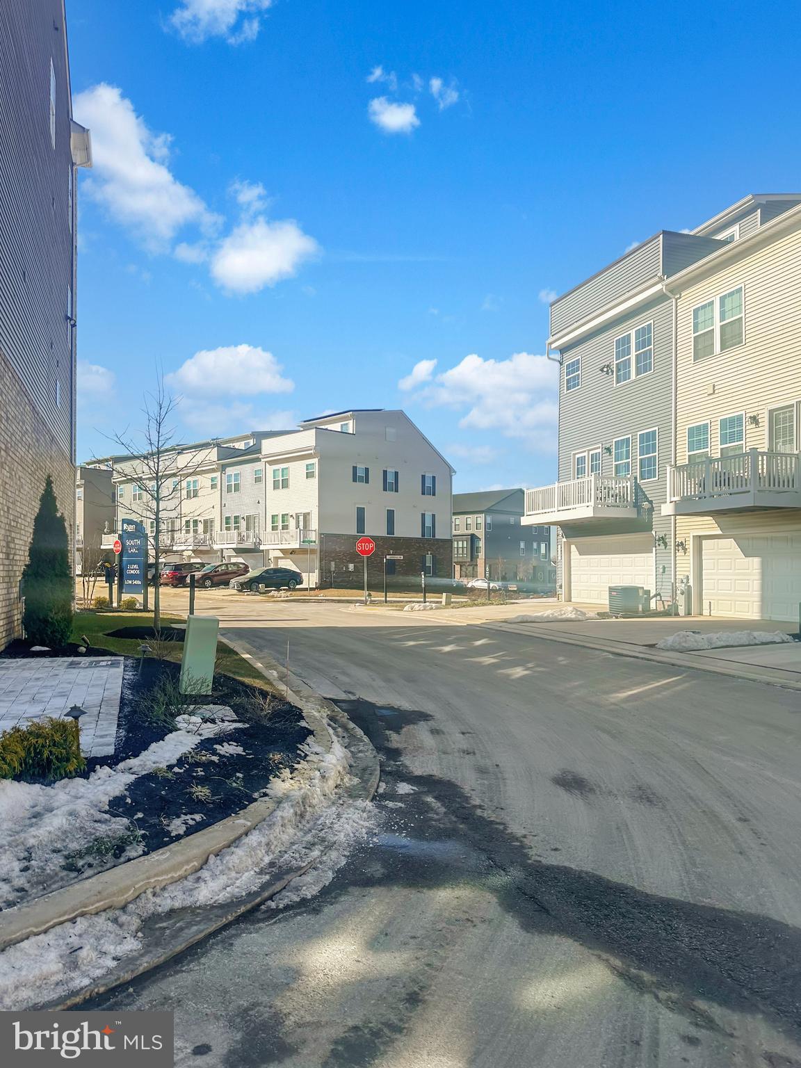 SOUTHLAKE PLAT 1 - Residential Lease